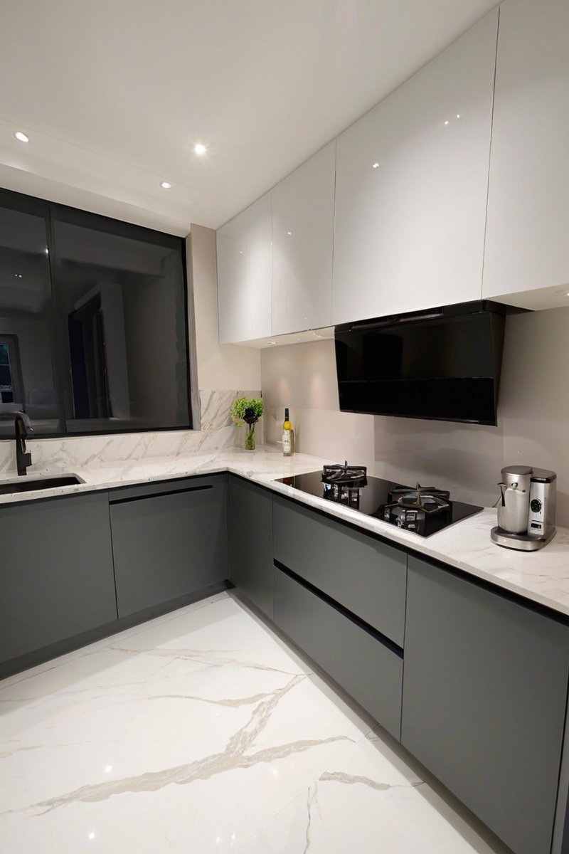 13374596251430859_副本