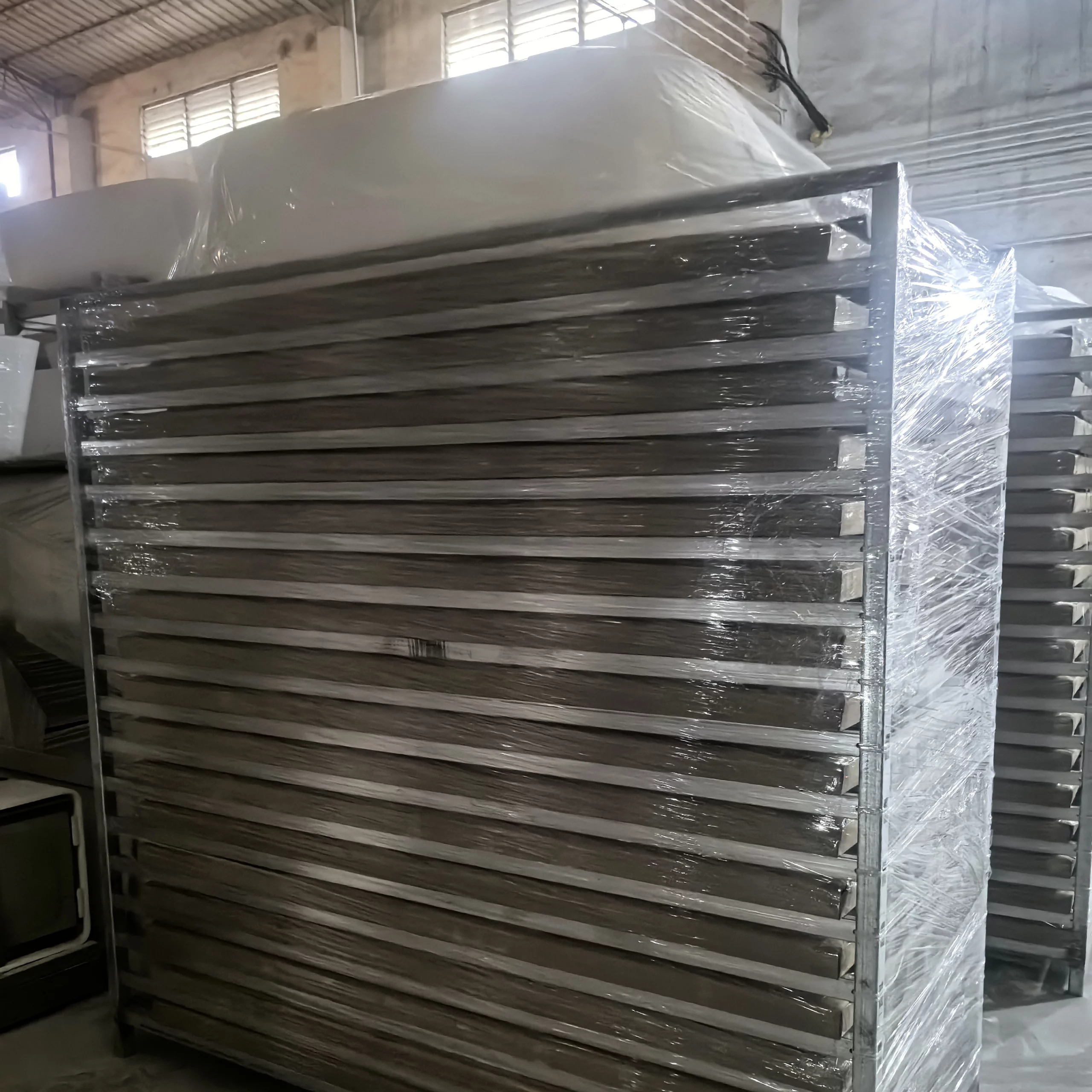 Built-in-solid-surface-bathtub-packing-scaled